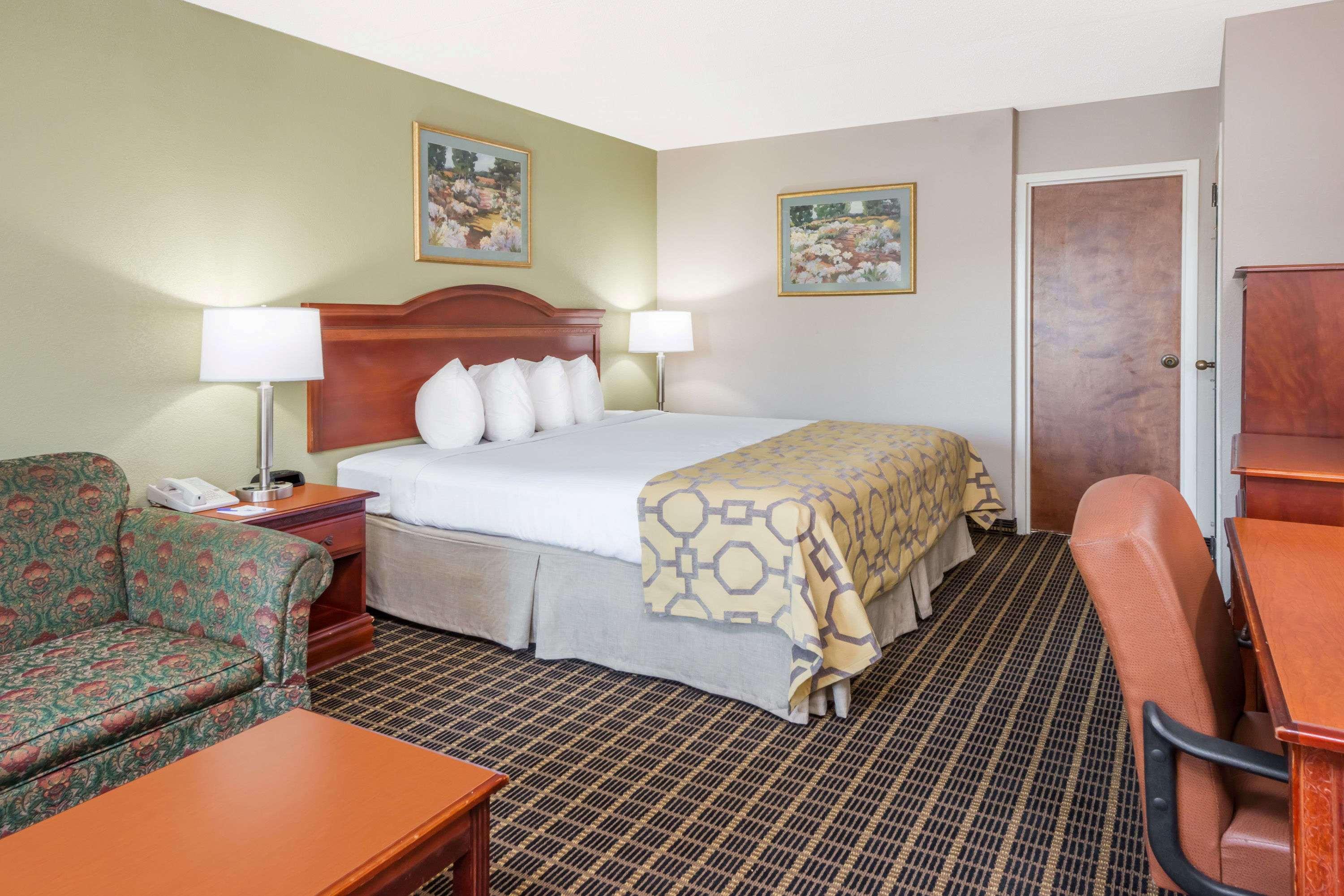 Baymont By Wyndham Northeast